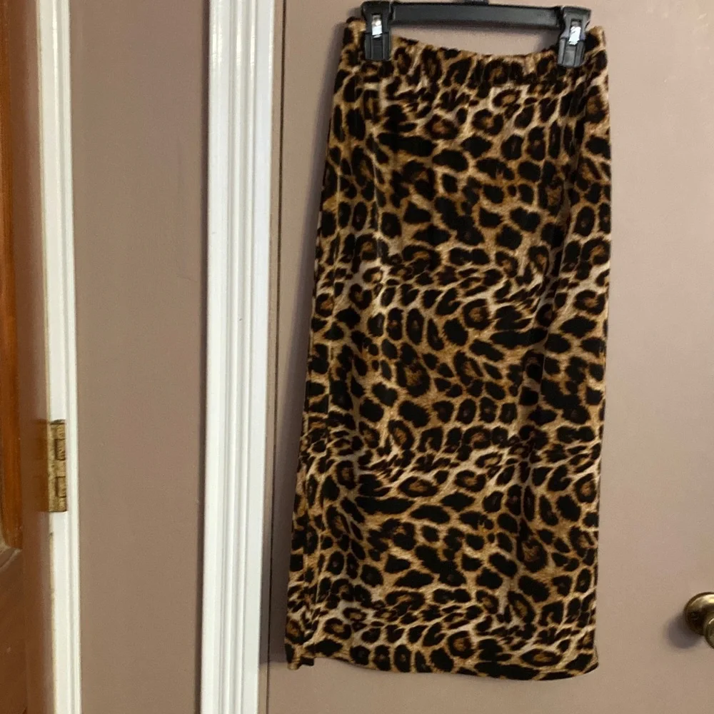 Women’s Zadie B’s Brand Leopard Print Skirt Size Small - Picture 4 of 6
